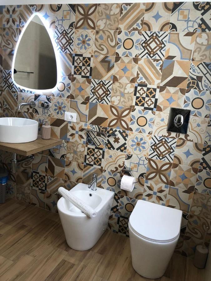 Charme Apartments Trapani Ngoại thất bức ảnh